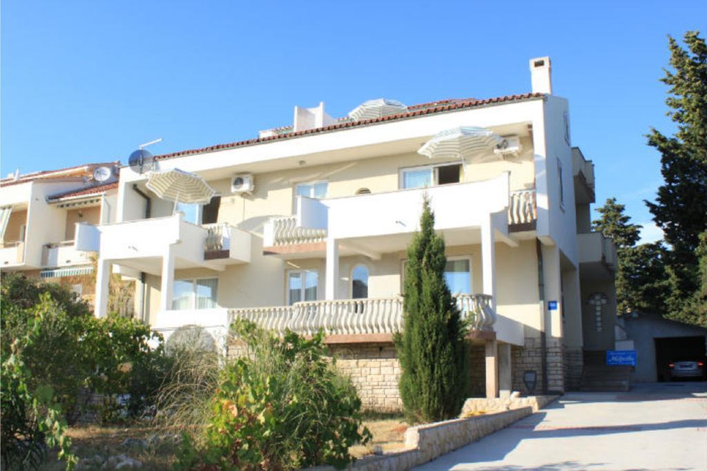 Cosmic Gate Apartments (Adults Only) Novalja Exterior foto
